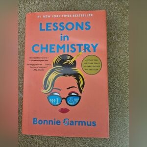 Lessons in Chemistry by Bonnie Garmus - Hardcover Book Novel Like New